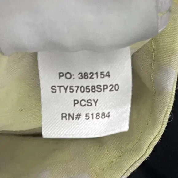 Patagonia Shorts Womens Medium Yellow Floral Barely Baggies 57058 No Liner AOP - Picture 4 of 16